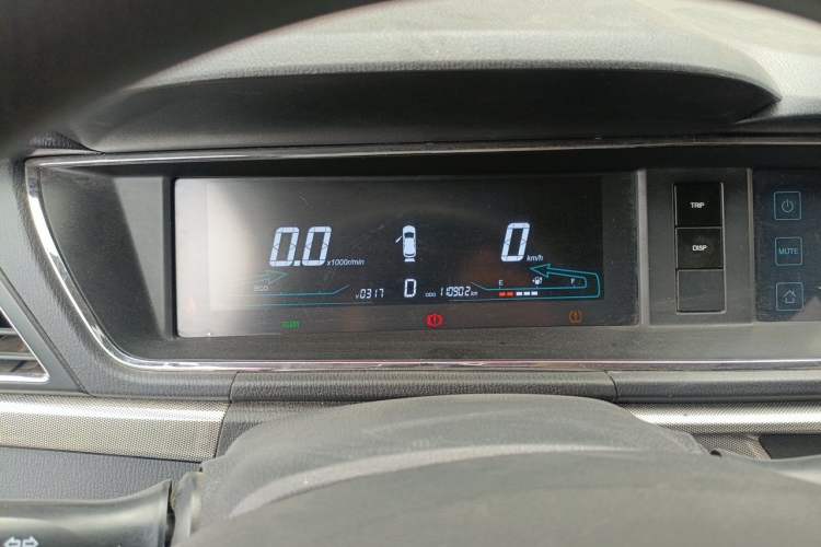 Used CHANGAN OSHAN A600EV 2021 EV model Instrument Cluster