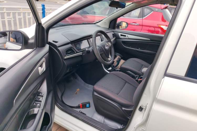 Used CHANGAN OSHAN A600EV 2021 EV model Interior 3