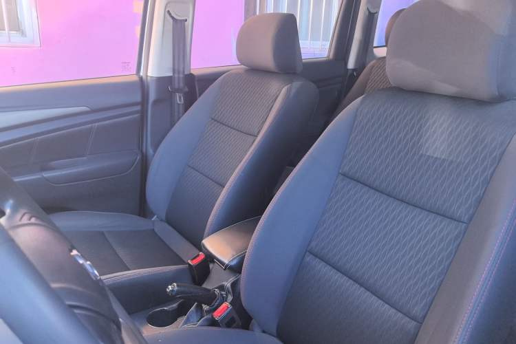 Used CHANGAN OSHAN A600EV 2021 EV model Left Front Seat