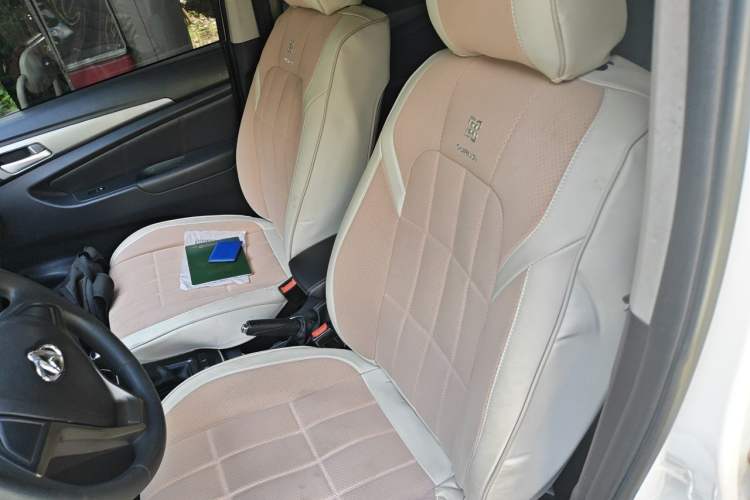 Used CHANGAN OSHAN A600EV 2021 Light & Lively Edition Left Front Seat