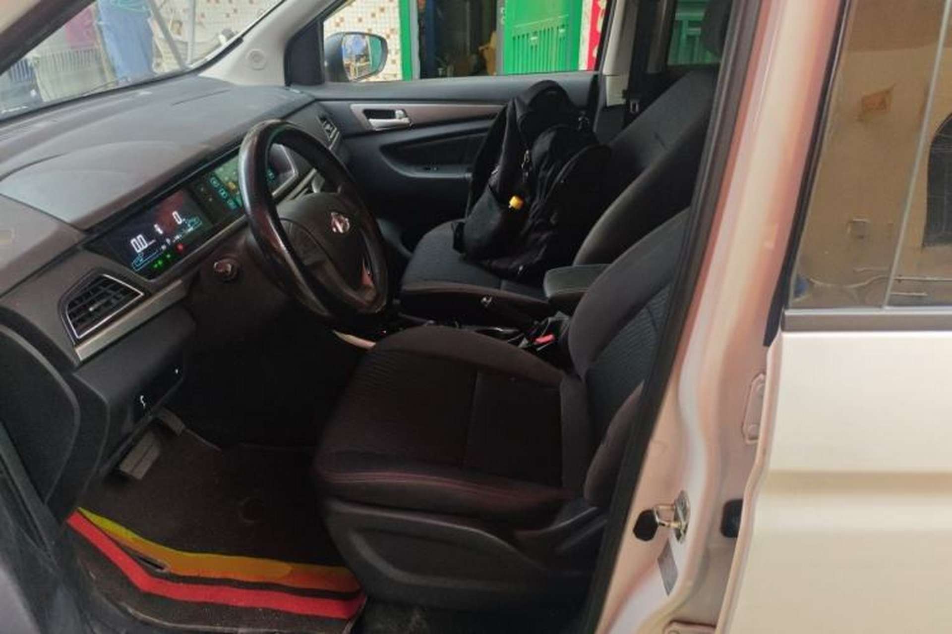 Used CHANGAN OSHAN A600EV 2021 Light & Lively Edition Left Front Seat
