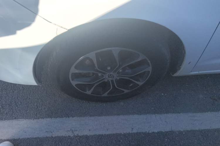 Used CHANGAN OSHAN A600EV 2021 EV model Left Front Wheel Hub