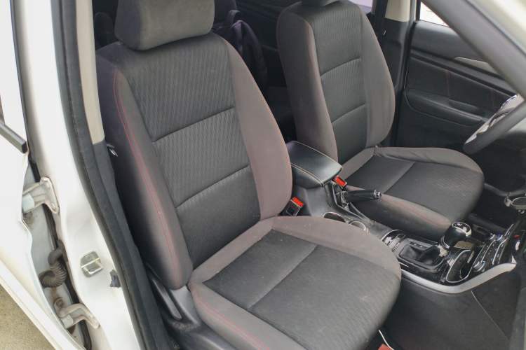 Used CHANGAN OSHAN A600EV 2021 EV model Right Front Seat