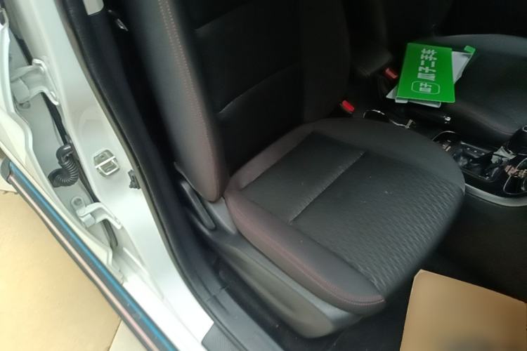 Used CHANGAN OSHAN A600EV 2021 Light & Lively Edition Right Front Seat