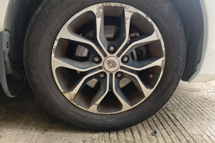 Used CHANGAN OSHAN A600EV 2021 Light & Lively Edition Right Front Wheel Hub