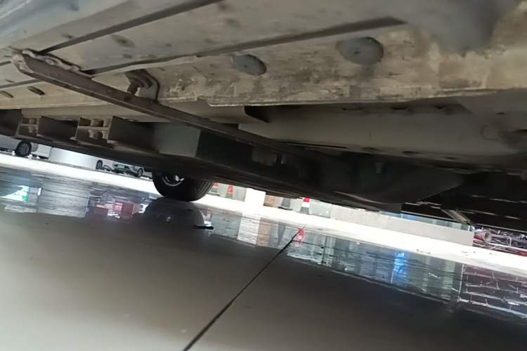 Used CHANGAN OSHAN A600EV 2021 Light & Lively Edition Right Side Sill