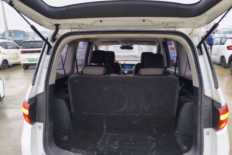 Used CHANGAN OSHAN A600EV 2021 EV model Trunk