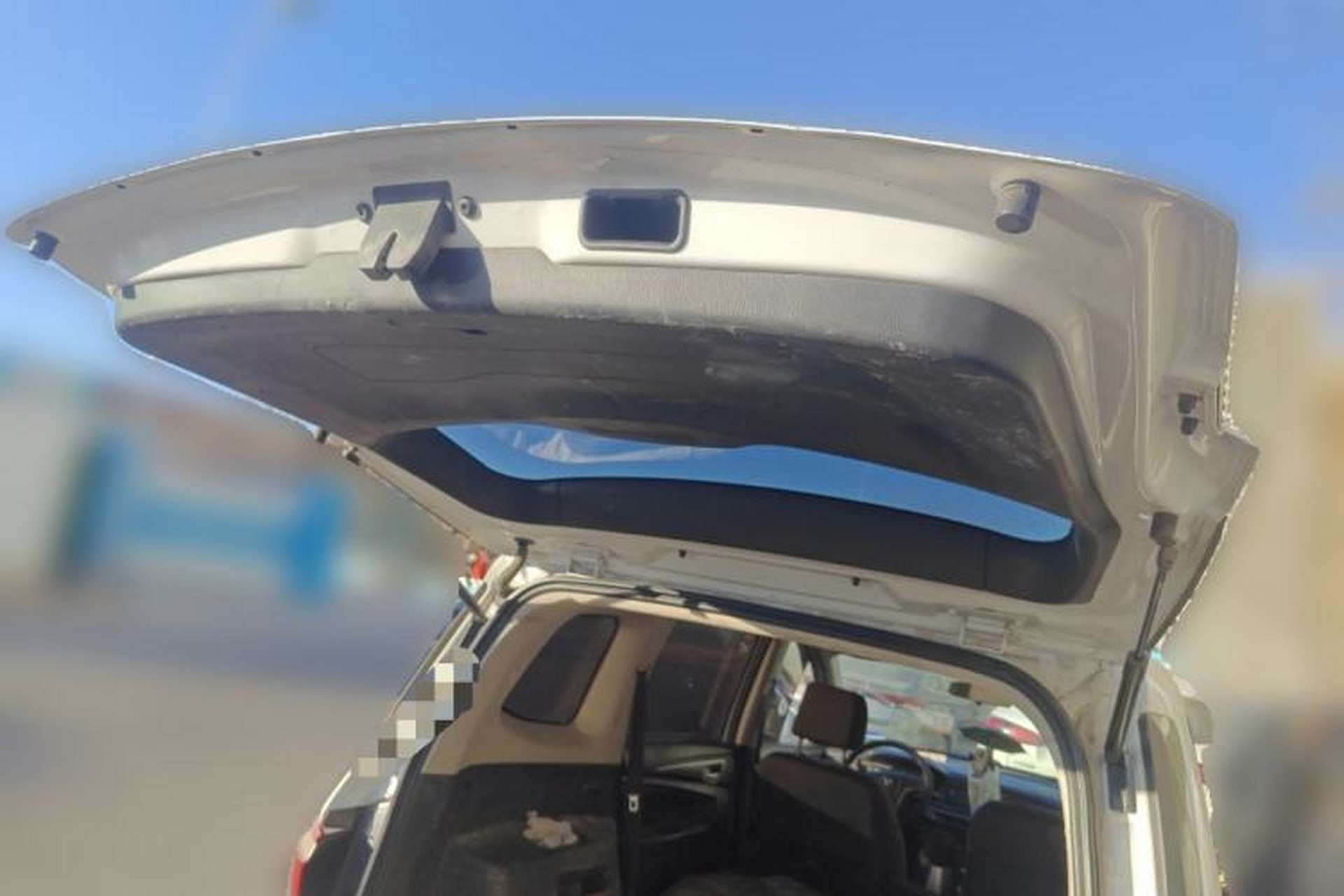 Used CHANGAN OSHAN A600EV 2021 EV model Trunk