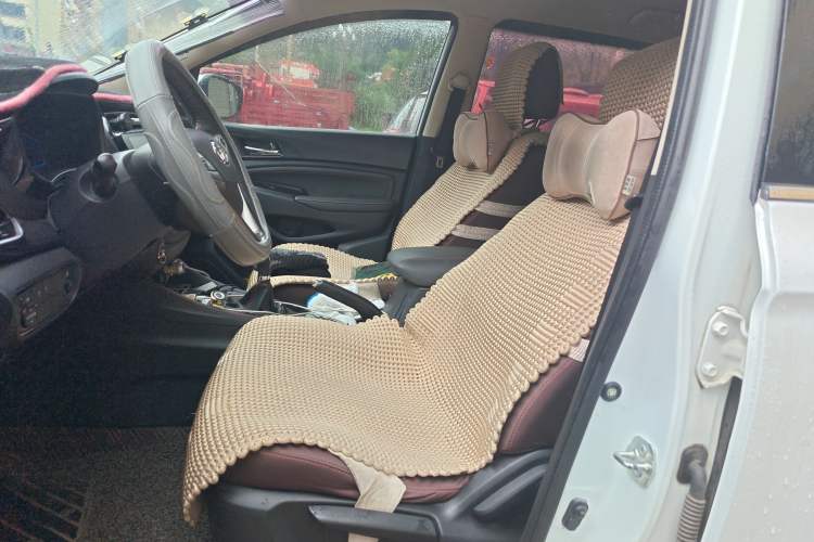 Used CHANGAN OSHAN A800 2017 1.6L Manual Comfort Model Left Front Seat
