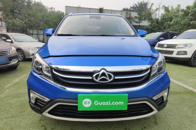 Used CHANGAN OSHAN A800 2017 1.5T Automatic ZhiZun Model Front