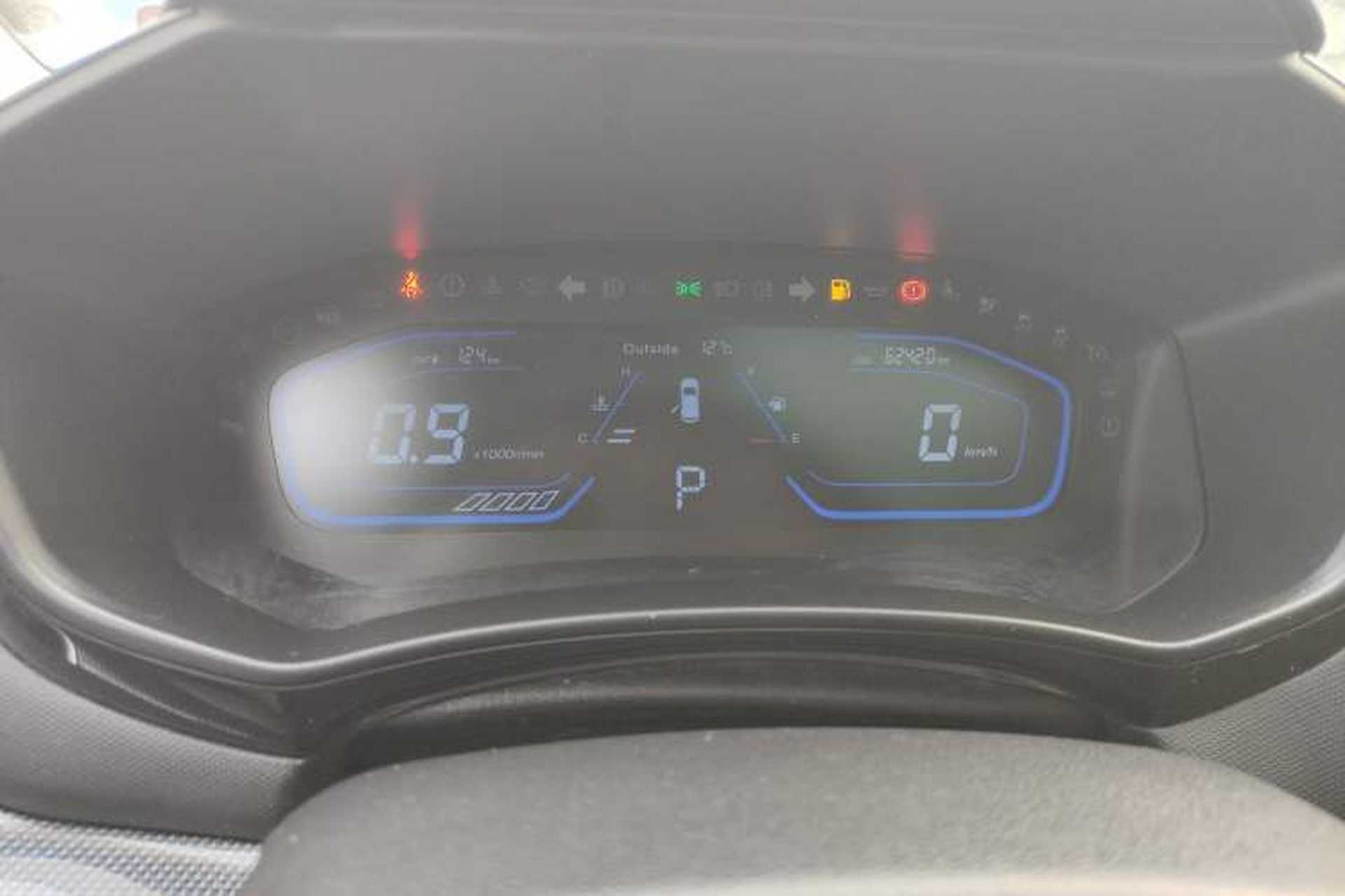 Used CHANGAN OSHAN A800 2017 1.5T Automatic ZhiZun Model Instrument Cluster