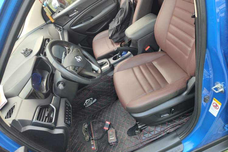 Used CHANGAN OSHAN A800 2017 1.5T Automatic ZhiZun Model Left Front Seat