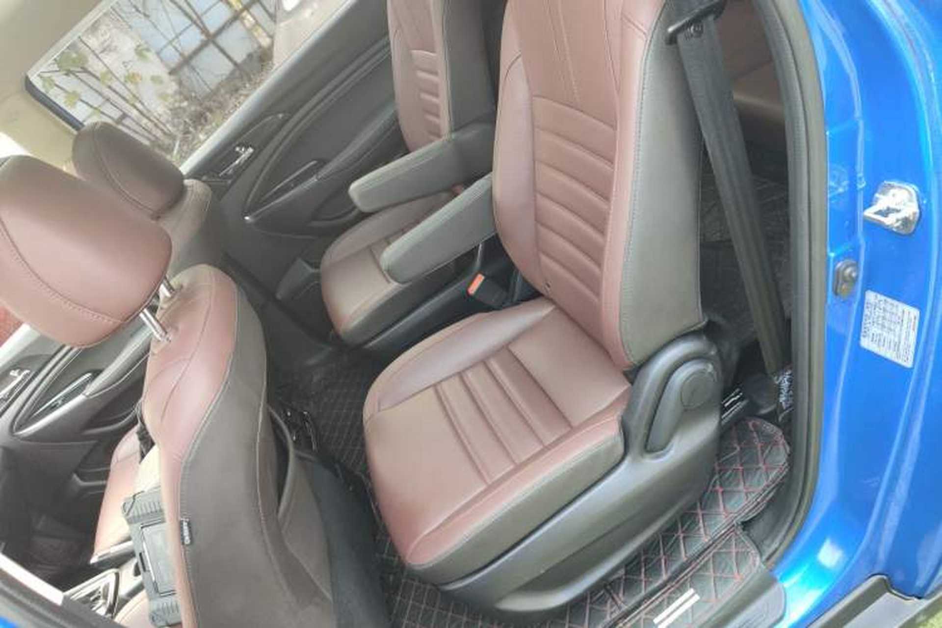 Used CHANGAN OSHAN A800 2017 1.5T Automatic ZhiZun Model Left Rear Seat