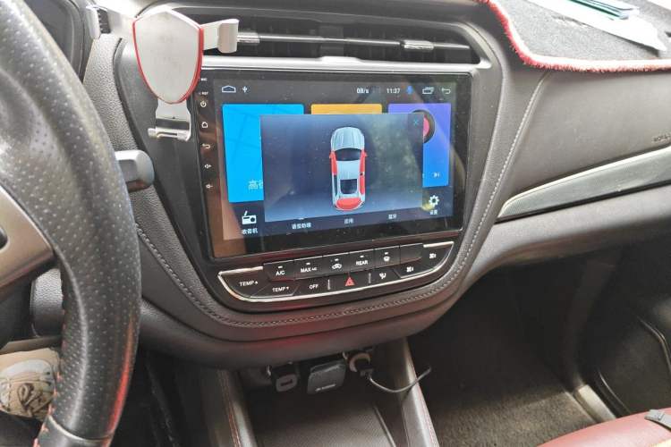 Used CHANGAN OSHAN A800 2017 1.5T Manual Luxury Model Audio And AC Panel