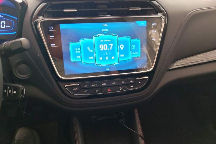 Used CHANGAN OSHAN A800 2017 1.5T Manual Elite Version Audio And AC Panel
