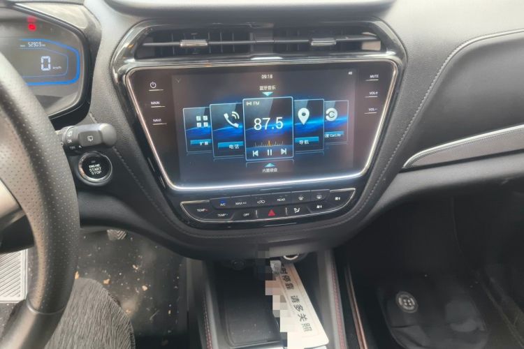 Used CHANGAN OSHAN A800 2017 1.6L Manual Luxury Model Audio And AC Panel