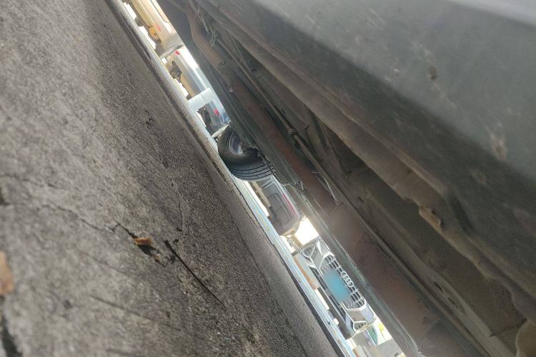 Used CHANGAN OSHAN A800 2017 1.6L Manual Luxury Model Chassis Front Right