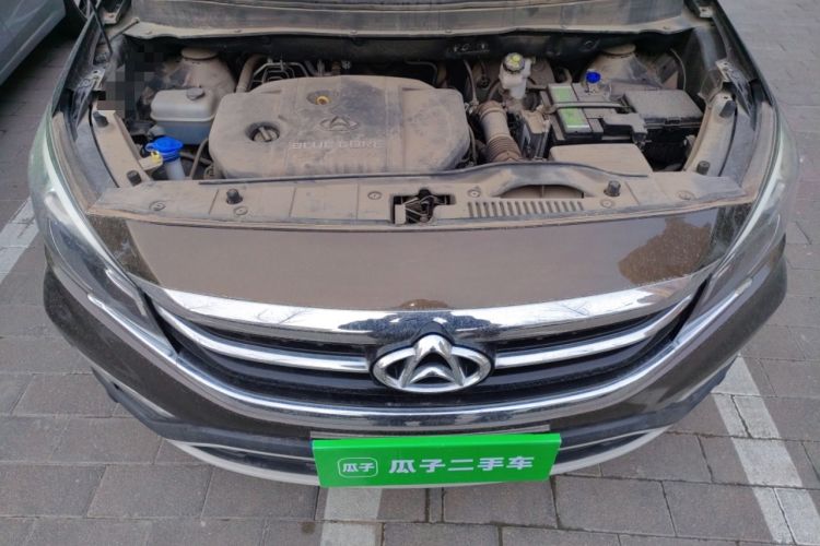 Used CHANGAN OSHAN A800 2017 1.6L Manual Comfort Model Engine Bay