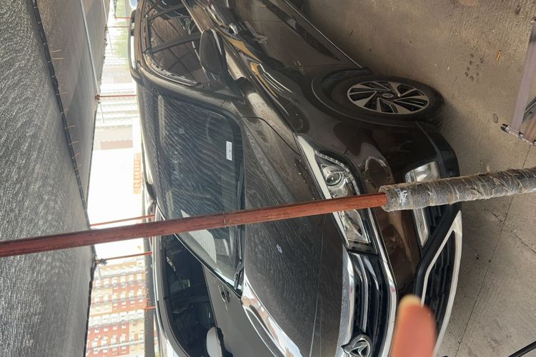 Used CHANGAN OSHAN A800 2017 1.6L Manual Luxury Model Exterior 1
