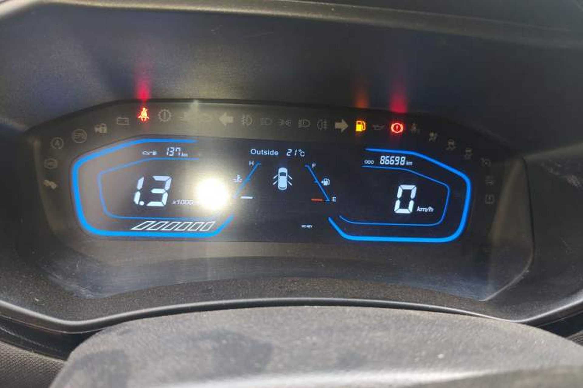 Used CHANGAN OSHAN A800 2017 1.5T Manual Luxury Model Instrument Cluster