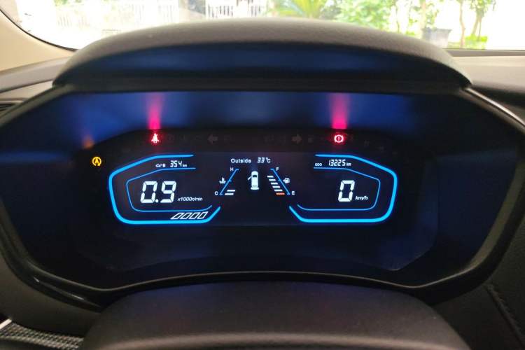 Used CHANGAN OSHAN A800 2017 1.5T Manual Elite Version Instrument Cluster