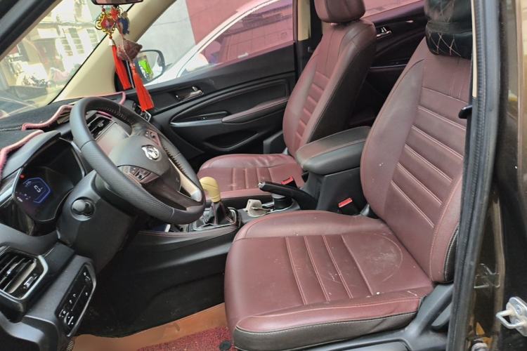 Used CHANGAN OSHAN A800 2017 1.6L Manual Luxury Model Left Front Seat