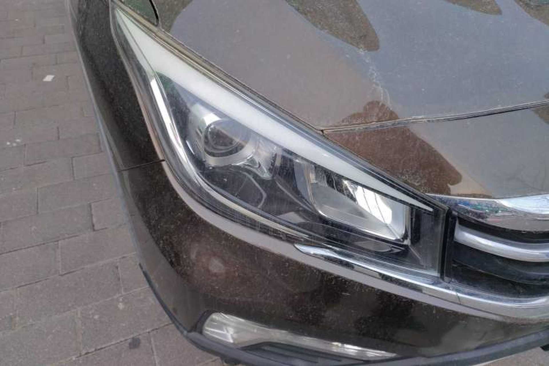 Used CHANGAN OSHAN A800 2017 1.6L Manual Comfort Model Right Front Headlight