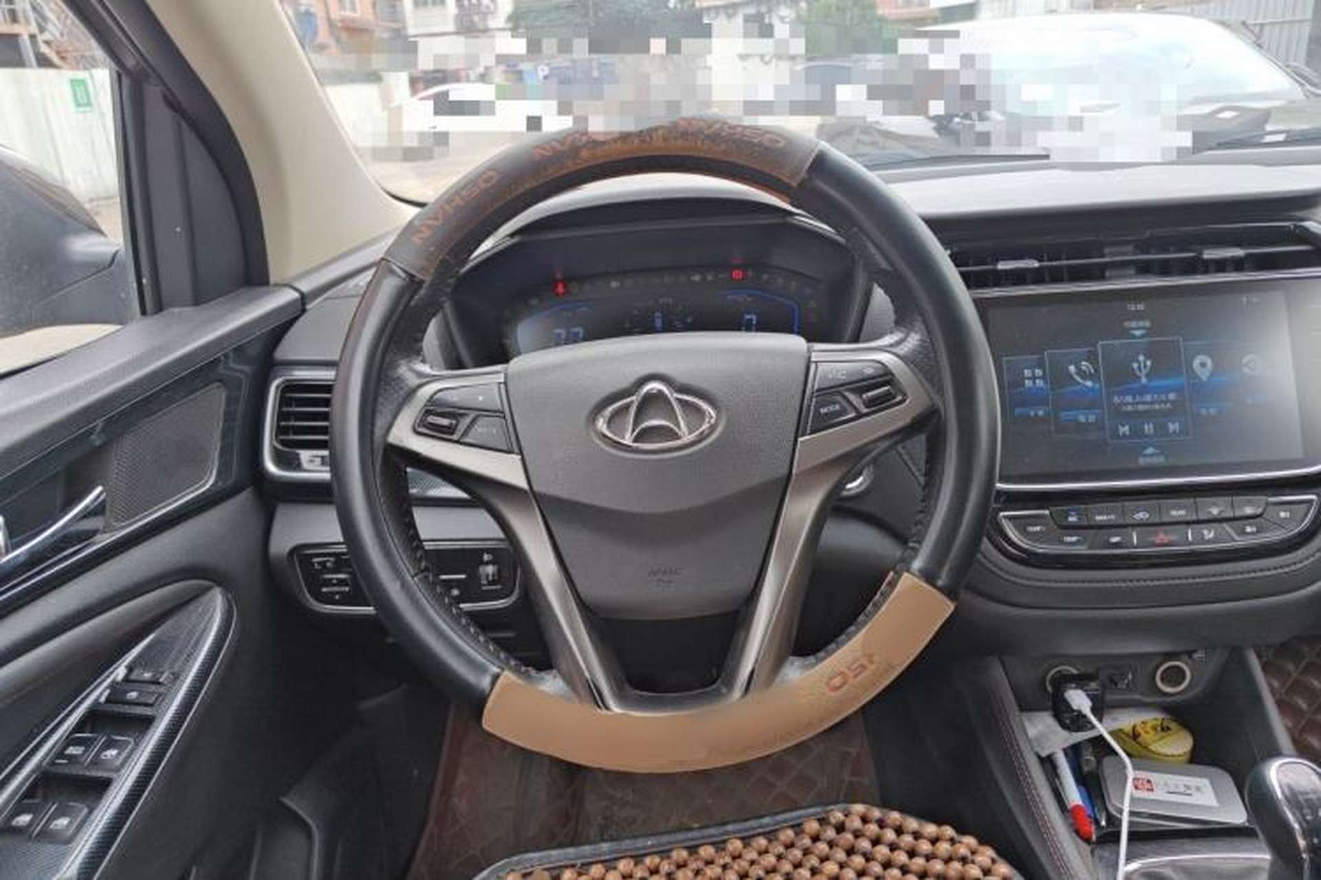 Used CHANGAN OSHAN A800 2017 1.6L Manual Luxury Model Steering Wheel