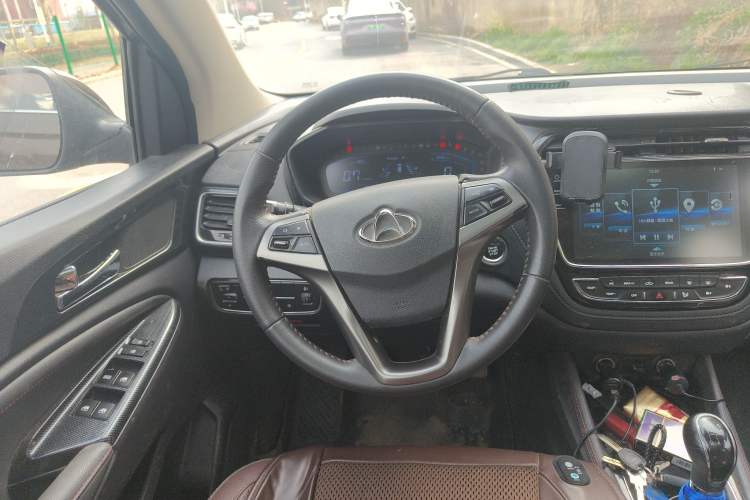 Used CHANGAN OSHAN A800 2017 1.6L Manual Luxury Model Steering Wheel