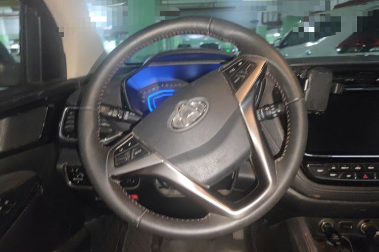 Used CHANGAN OSHAN A800 2017 1.6L Manual Luxury Model Steering Wheel