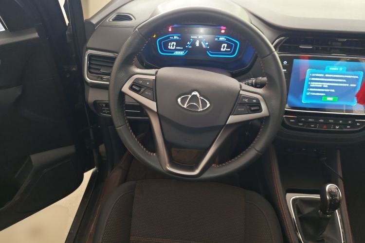 Used CHANGAN OSHAN A800 2017 1.5T Manual Elite Version Steering Wheel