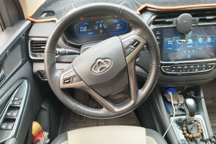 Used CHANGAN OSHAN A800 2017 1.5T Automatic Luxury Model Steering Wheel