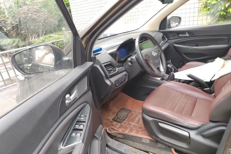 Used CHANGAN OSHAN A800 2017 1.5T Manual Luxury Model Driver Seat
