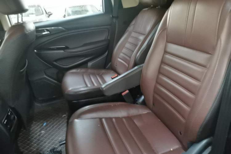 Used CHANGAN OSHAN A800 2017 1.6L Manual Luxury Model Left Rear Seat