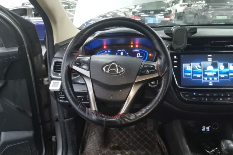 Used CHANGAN OSHAN A800 2017 1.6L Manual Luxury Model Steering Wheel