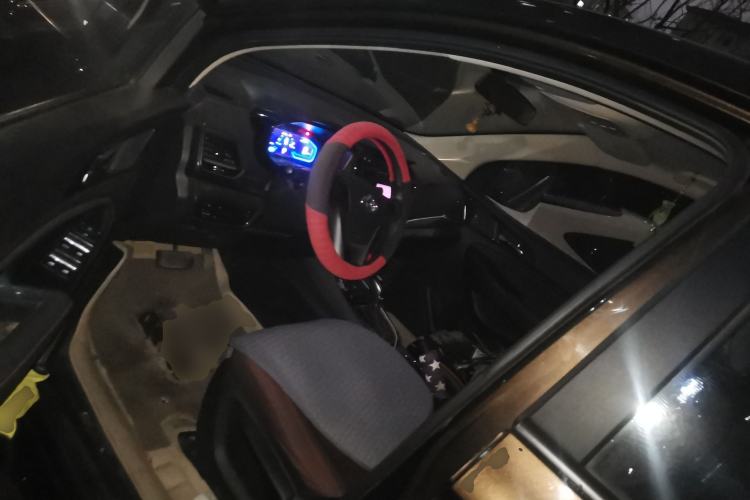 Used CHANGAN OSHAN A800 2017 1.5T Automatic Comfort Model Driver Seat