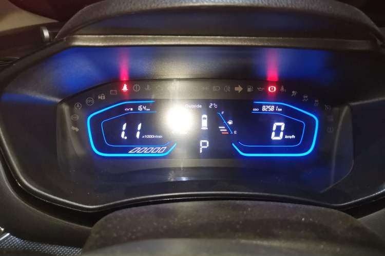 Used CHANGAN OSHAN A800 2017 1.5T Automatic Comfort Model Instrument Cluster