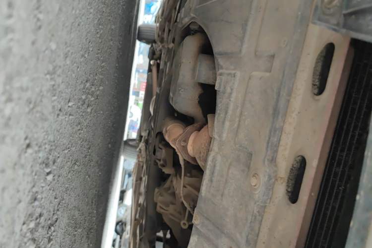 Used CHANGAN OSHAN A800 2017 1.6L Manual Comfort Model Chassis Front