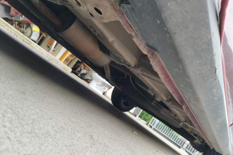 Used CHANGAN OSHAN A800 2017 1.6L Manual Comfort Model Chassis Front Left
