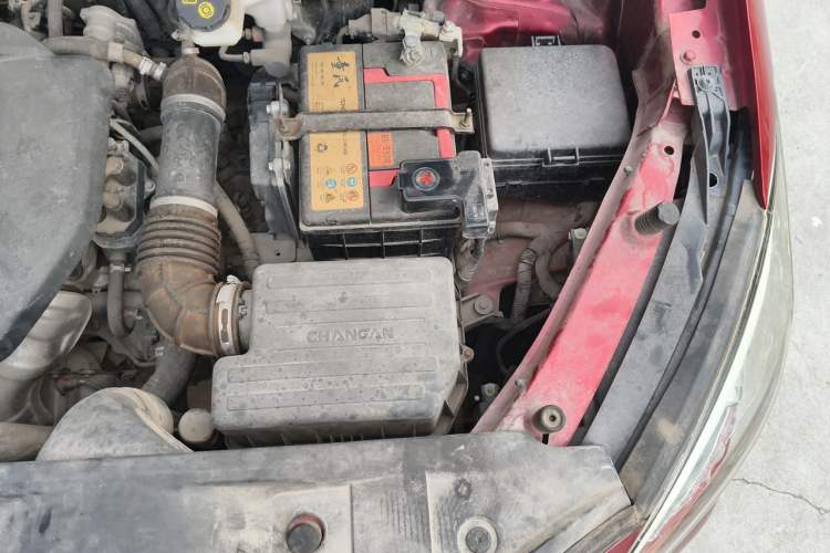 Used CHANGAN OSHAN A800 2017 1.6L Manual Comfort Model Engine Bay Left