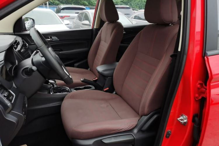 Used CHANGAN OSHAN A800 2017 1.5T Automatic Comfort Model Left Front Seat