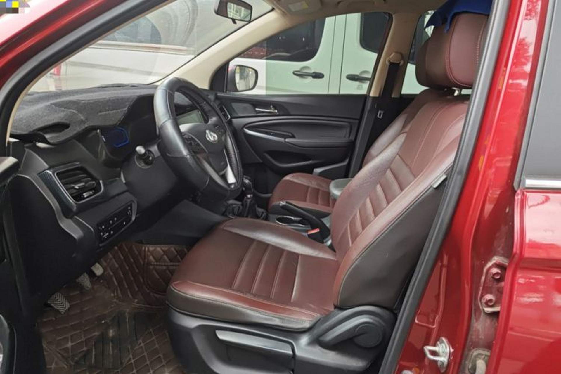 Used CHANGAN OSHAN A800 2017 1.5T Manual Luxury Model Left Front Seat