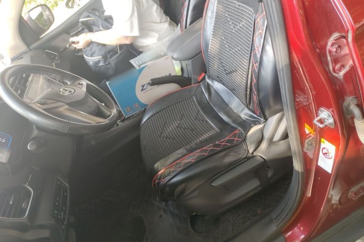 Used CHANGAN OSHAN A800 2017 1.5T Automatic Luxury Model Left Front Seat