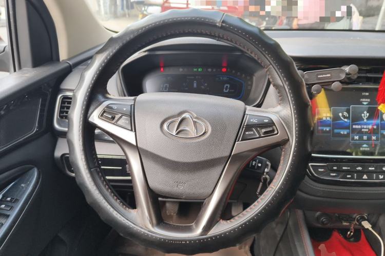 Used CHANGAN OSHAN A800 2017 1.6L Manual Comfort Model Steering Wheel