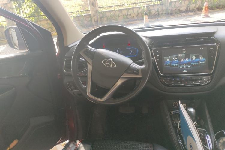 Used CHANGAN OSHAN A800 2017 1.5T Automatic Luxury Model Steering Wheel