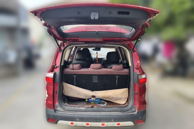 Used CHANGAN OSHAN A800 2017 1.6L Manual Comfort Model Trunk