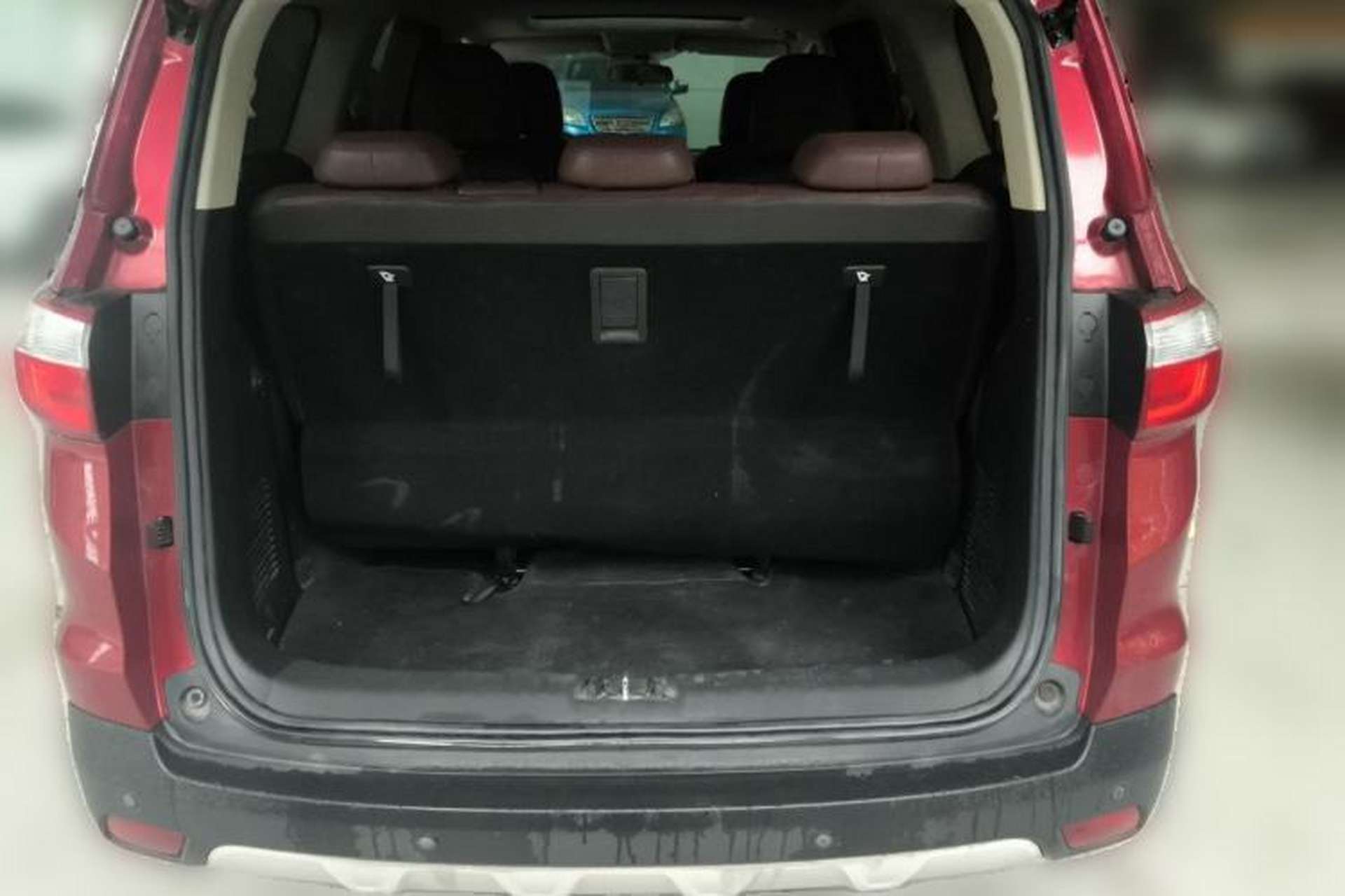 Used CHANGAN OSHAN A800 2017 1.6L Manual Luxury Model Trunk