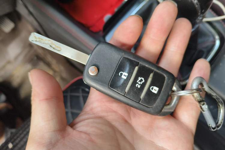 Used CHANGAN OSHAN A800 2017 1.6L Manual Comfort Model Vehicle Key