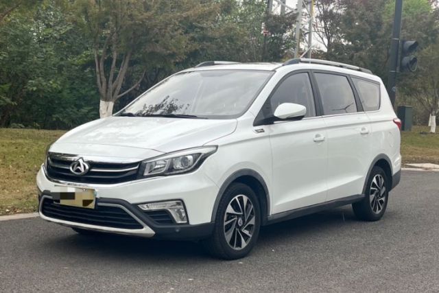 Used CHANGAN OSHAN A800 2017 1.5T Manual Luxury Model