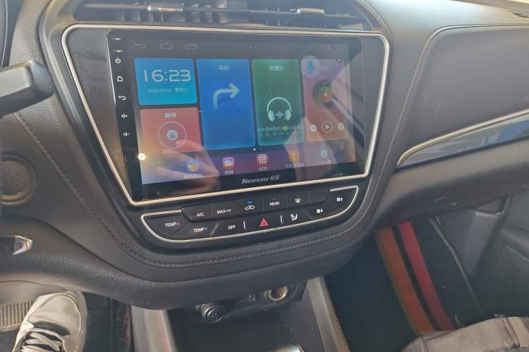 Used CHANGAN OSHAN A800 2017 1.5T Automatic Comfort Model Audio And AC Panel